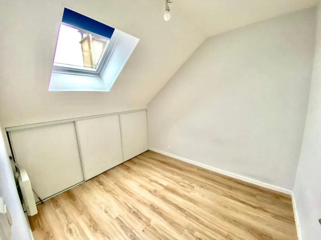Immeuble de 108 m², photo 8 sur 10