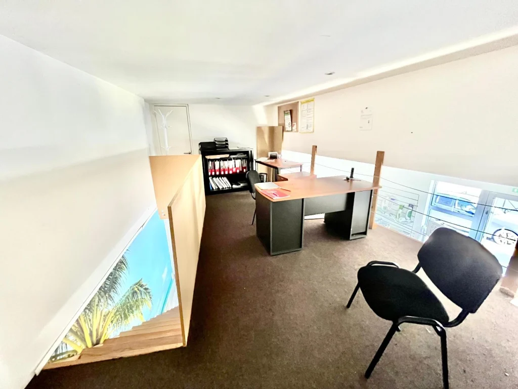 Local commercial de 176 m², photo 6 sur 7
