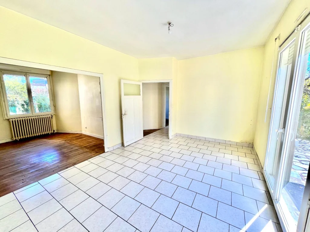 Maison 5 pièces, photo 2 sur 12