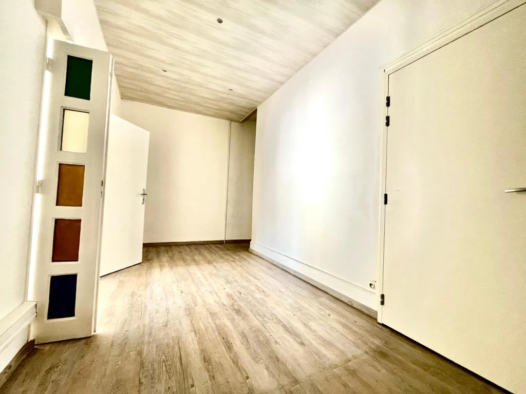 Local commercial de 44 m², photo 6 sur 7