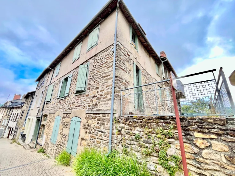 Appartement 3 pièces à Uzerche