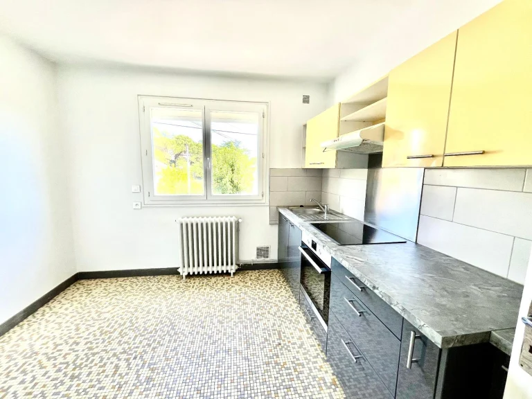Appartement 3 pièces à Brive-la-Gaillarde